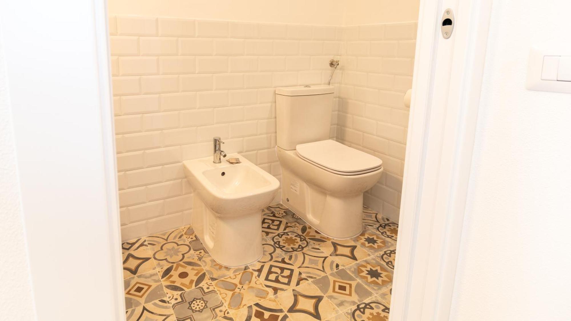 Ceramic Rooms Oristano Exterior photo